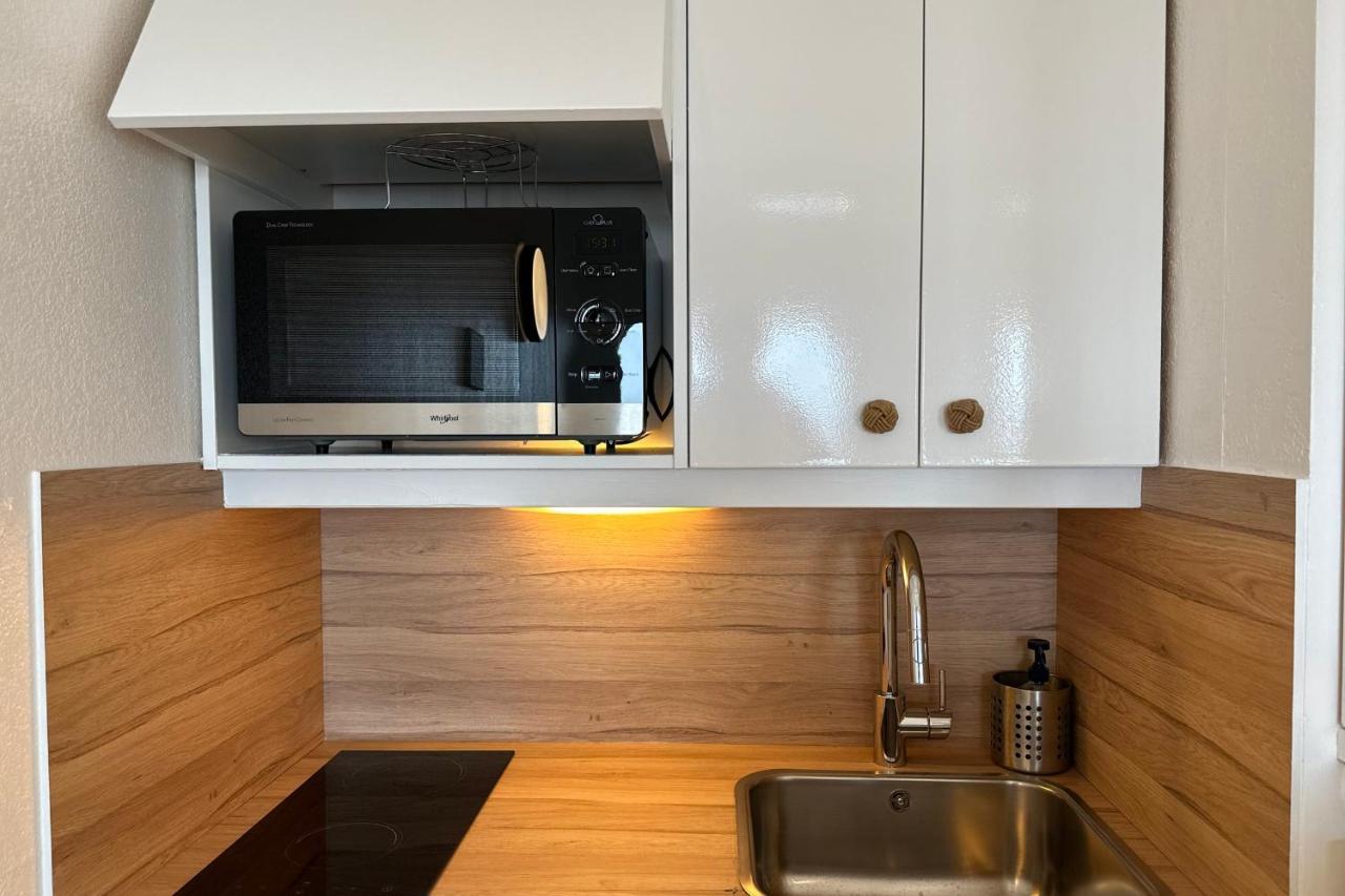 Apartment Les Tamaris - With Sea View -